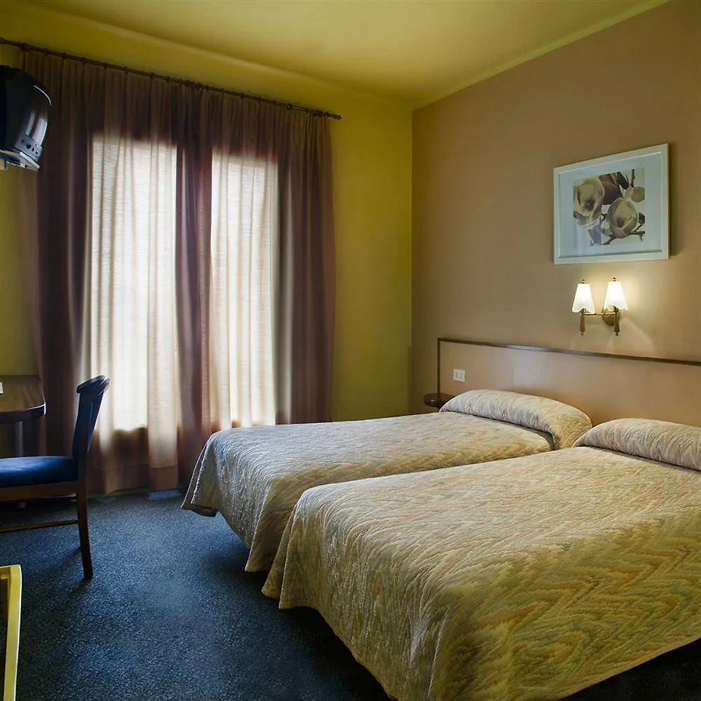 Hotel Emporium - Adults Only كاستيلو دي إمبوريس